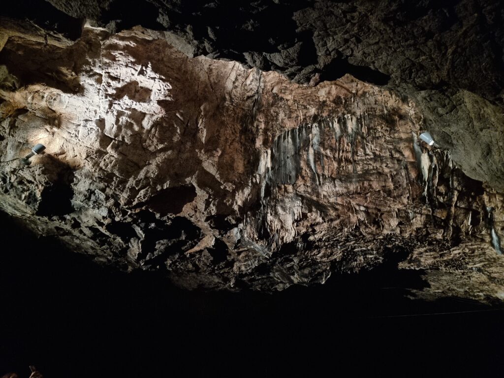 Jeskyně Výpustek 