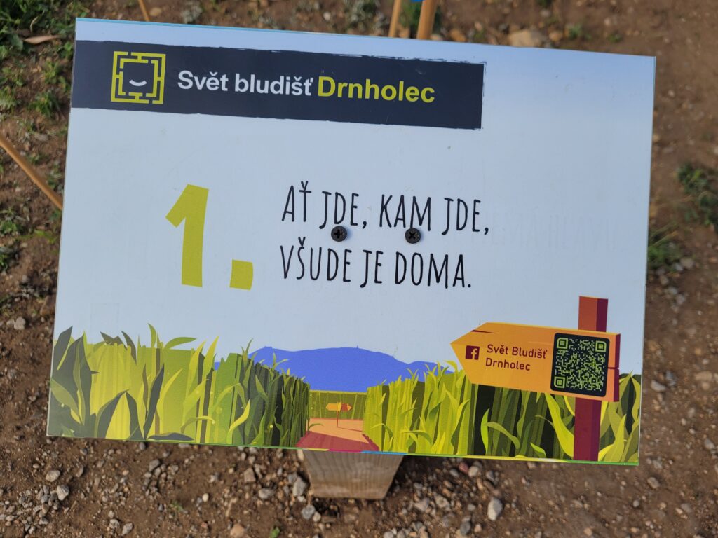 Svět Bludišť Drnholec: Výlet na větrníky Svět bludišť, Drnholec