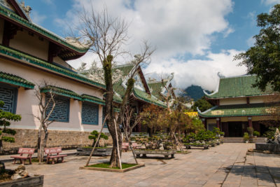 Střední Vietnam - Danang - Tháp Xá Lợi a Tượng Phật